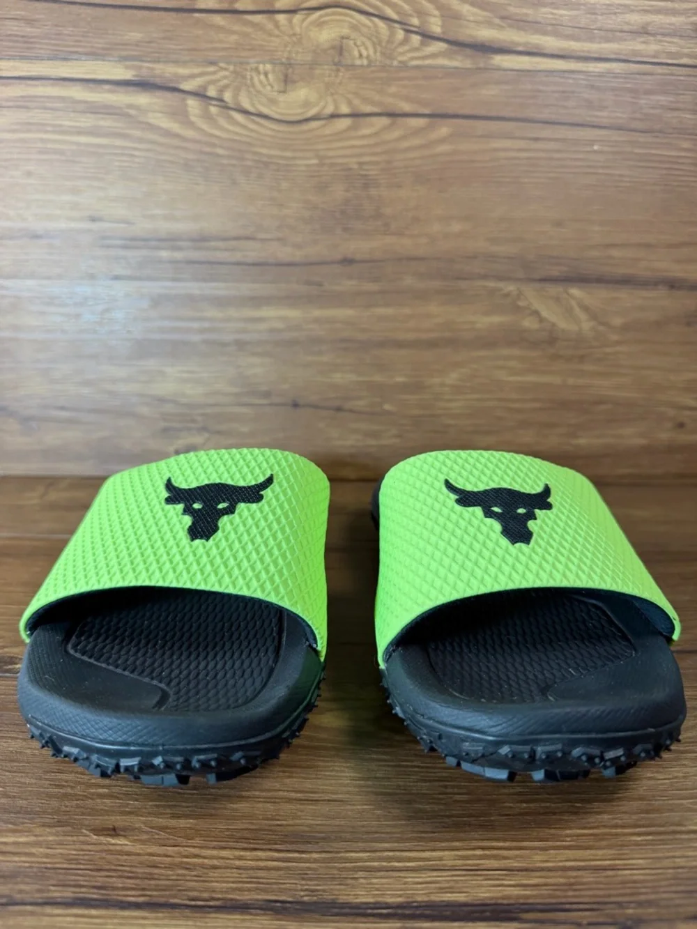 Under Armour Project Rock Fat Tire Slides Men's Size 9 Black Volt Sandals Shoes‎
